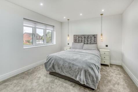 Church View-bed5.jpg