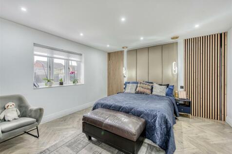 Church View-bed6.jpg