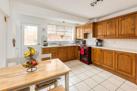 The Old Sweet Shop-kitchen2.jpg