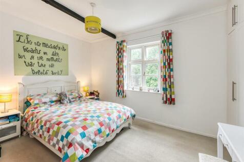 The Old Sweet Shop-bed1a.jpg