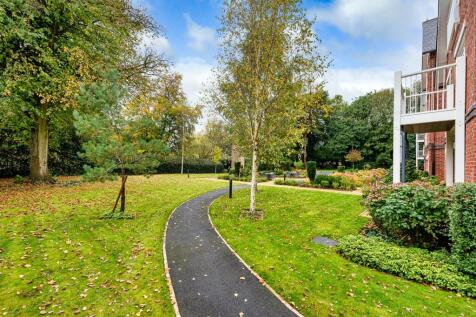 5 Clock Gardens-garden2.jpg