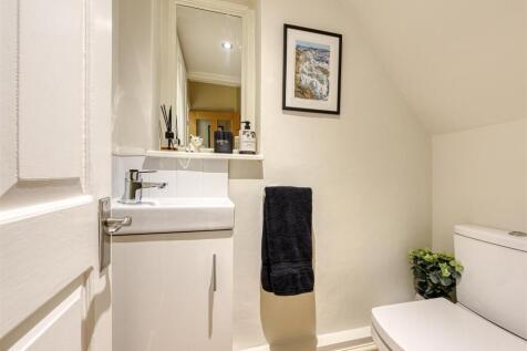42 Wootton Road-cloaks.jpg