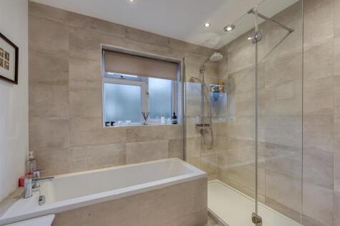 42 Wootton Road-bathroom1.jpg