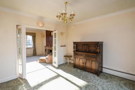 10 Farm Road - Dining Room (2).jpg