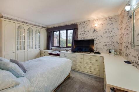3 Cranmere Court-bed1a.jpg