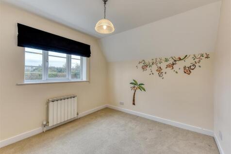 The Peel House-bed4.jpg