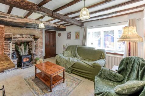 Elms Cottage-lounge.jpg