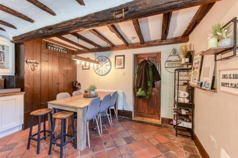 Elms Cottage-kitchen5.jpg