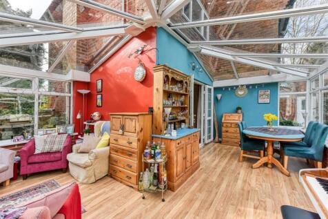 Coachmans Croft-conservatory2.jpg