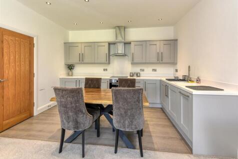 5F The Mitre-living5.jpg