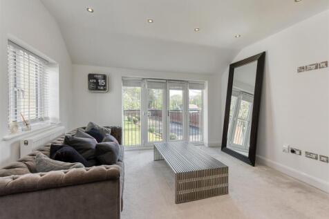 5F The Mitre-living3.jpg
