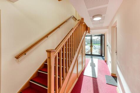 3 The Gables-communal2.jpg