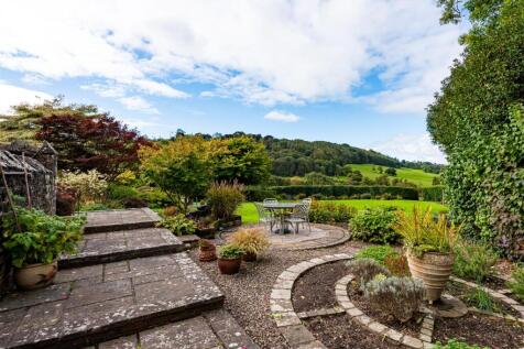 The Old Vicarage-Externals-03.jpg