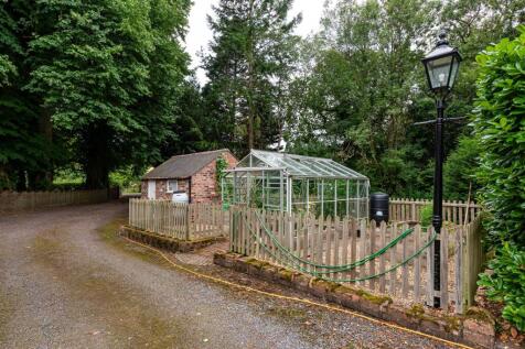 Evelith Mill Cottage-external-05.jpg