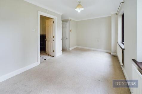 CAM01635G0-PR0297-STILL007.jpg