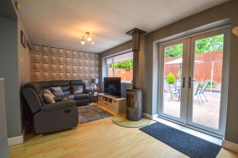 Family Room / Diner