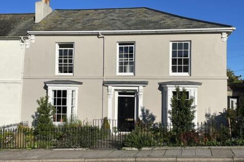 Tregye Road Carnon Downs, Truro - Clive Pearce Property