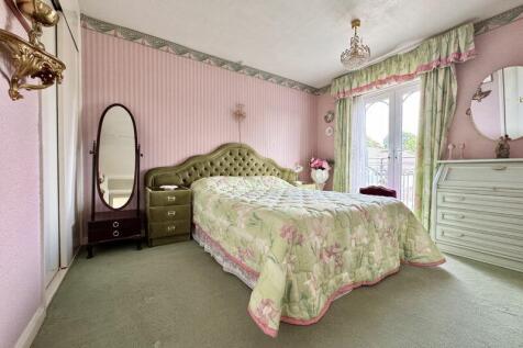 Main bedroom
