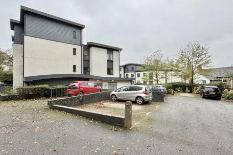 Owners On Site Parking