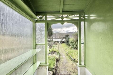Entrance Porch