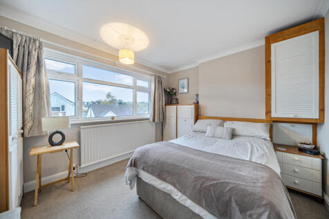 1370868-19-68f62f...