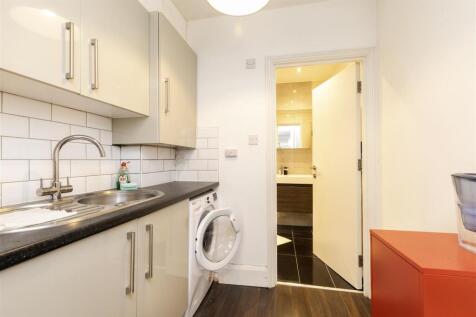 73A Parkway -8.jpg