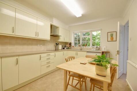 Kitchen / breakfast room