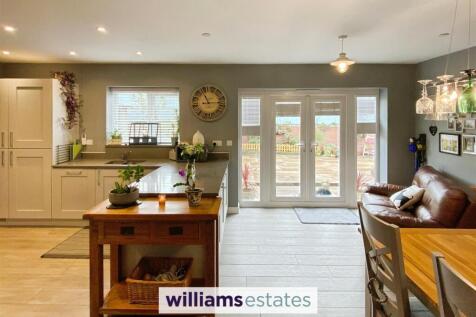 patio doors to garden