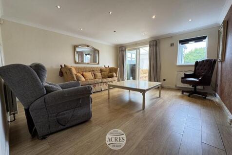 IMG_2533 (Large).jpg