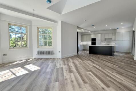 Lounge &amp; Kitchen.jpeg