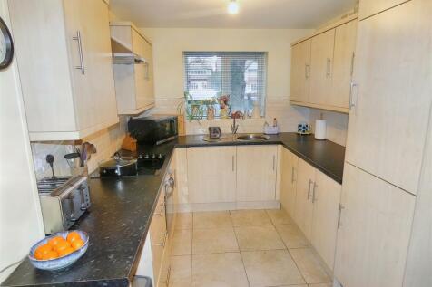 P1050698 (Large).jpg