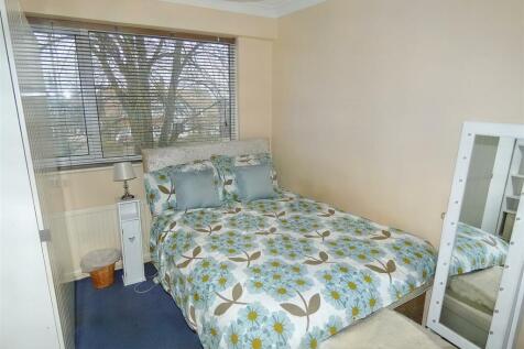 P1050682 (Large).jpg