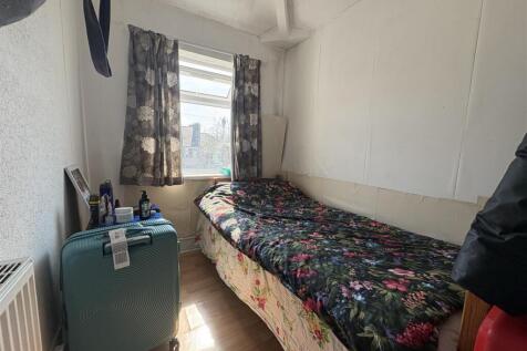 IMG_0894 (Large).jpeg