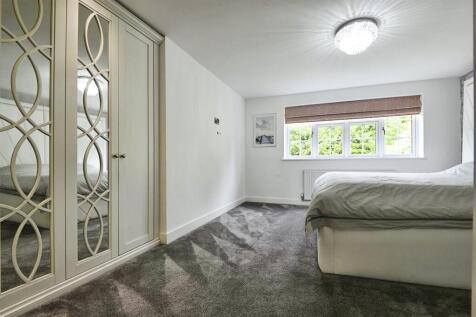 f476e1e7-4810-ee11-8f6e-6045bdf1ea4d (Large).jpg