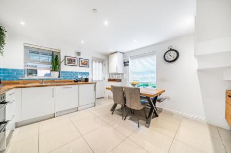 c09fb801-9a6a-4d03-a