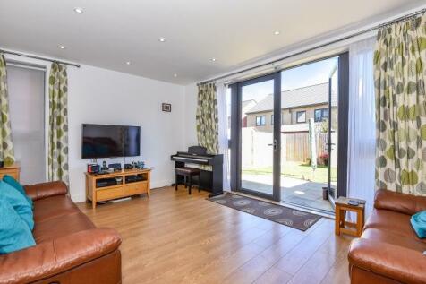 3 Bedroom Houses To Rent In Hayes Bromley Kent Rightmove