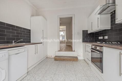 735d7a53-6950-4e30-8