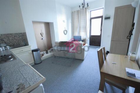 Open Plan Kitchen and Living Space