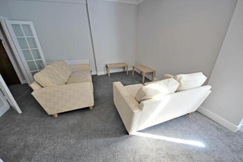 Lounge 2