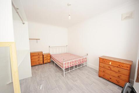 bedroom 4 b