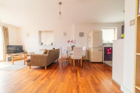 Award-winning Media team on EVERY Listing_4