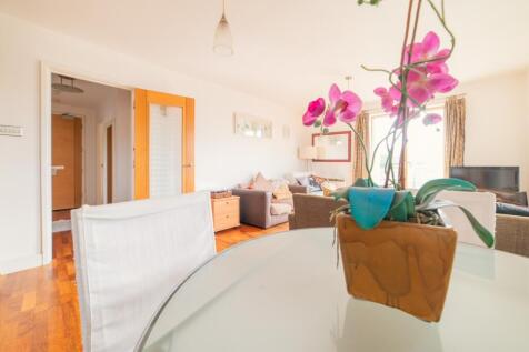 Award-winning Media team on EVERY Listing_9