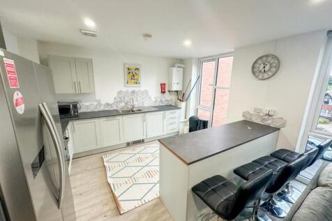 pro-uL9mYiCC - Copy.jpeg