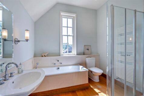 Bathroom/Shower