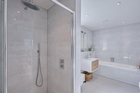 Jack n Jill Bathroom