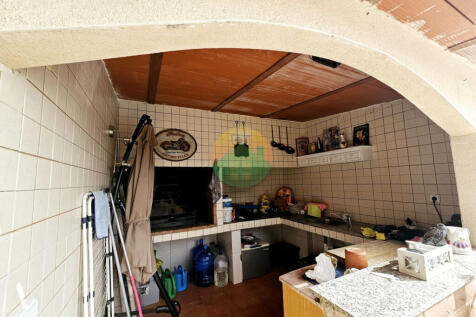 3 Bedroom Detached For Sale-LIB01-25