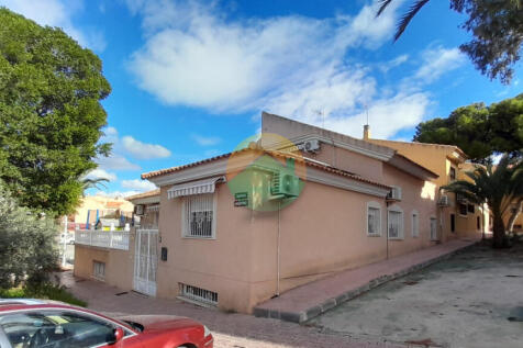 5 Bedroom Detached Villa For Sale-PDM190-1