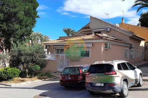 5 Bedroom Detached Villa For Sale-PDM190-2