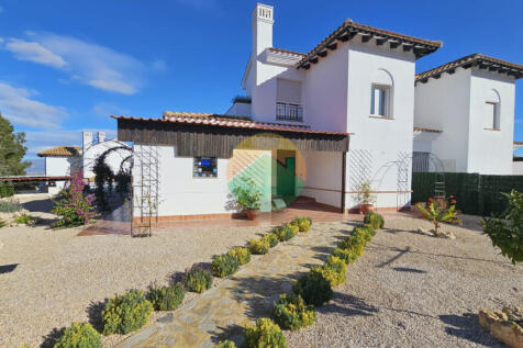 3 Bedroom Semi-Detached For Sale-PAL11-1