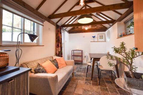 Breakfast Room.jpg